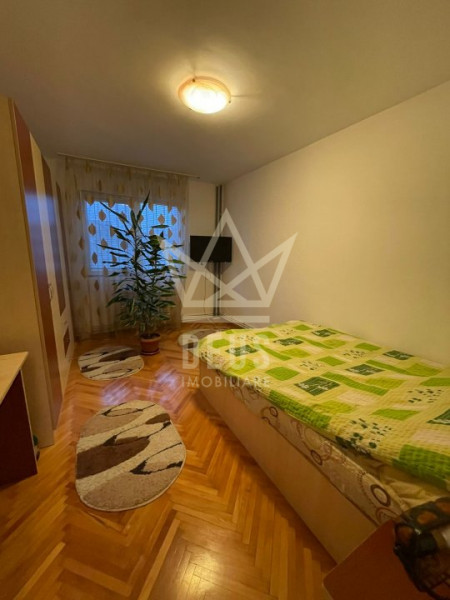 Apartament cu 2 camere semidecomandat!