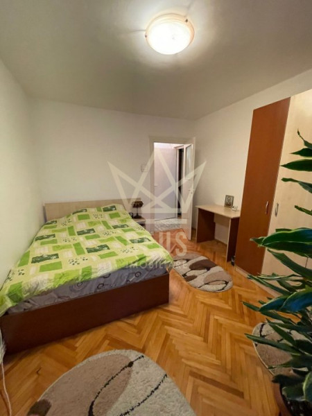 Apartament cu 2 camere semidecomandat!