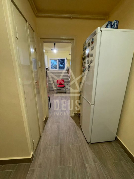 Apartament cu 2 camere semidecomandat!