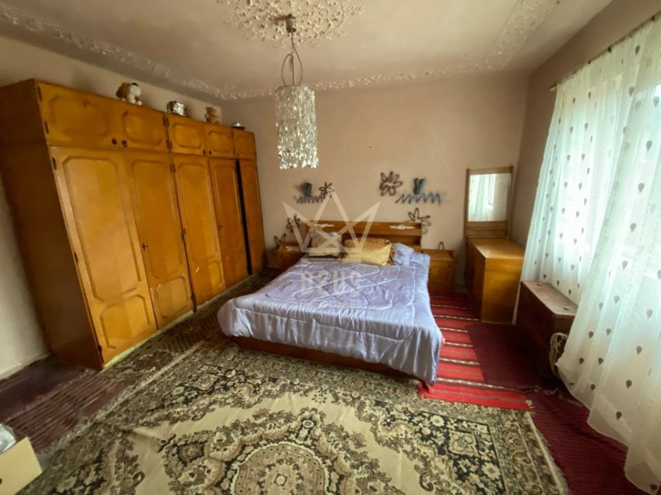 Casa locuibila cu teren mare!