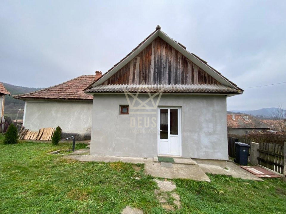 Casa locuibila cu teren mare!