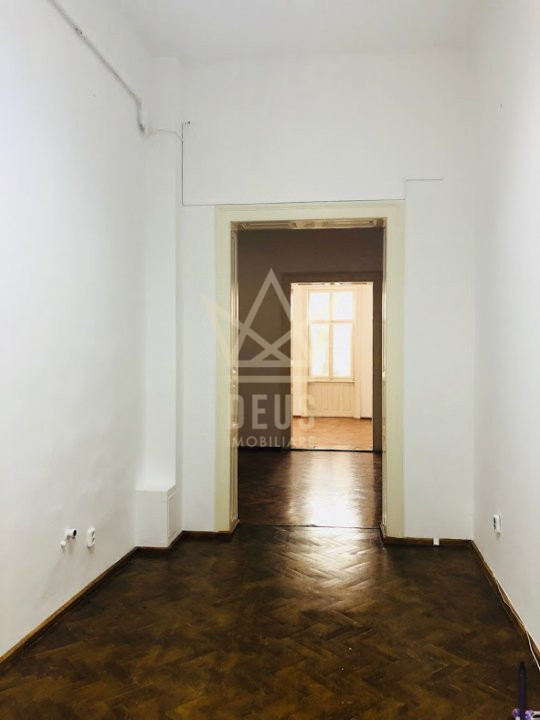 Apartament Vintage de inchiriat in Eroilor Centru