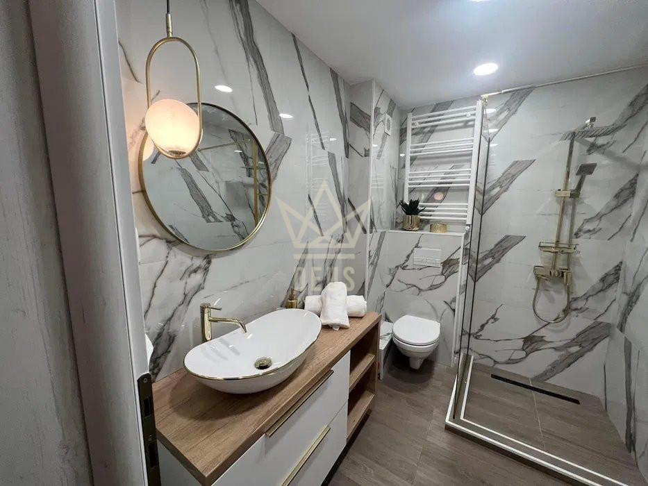 Apartament modern cu 2 camere de vanzare in Dambul Rotund