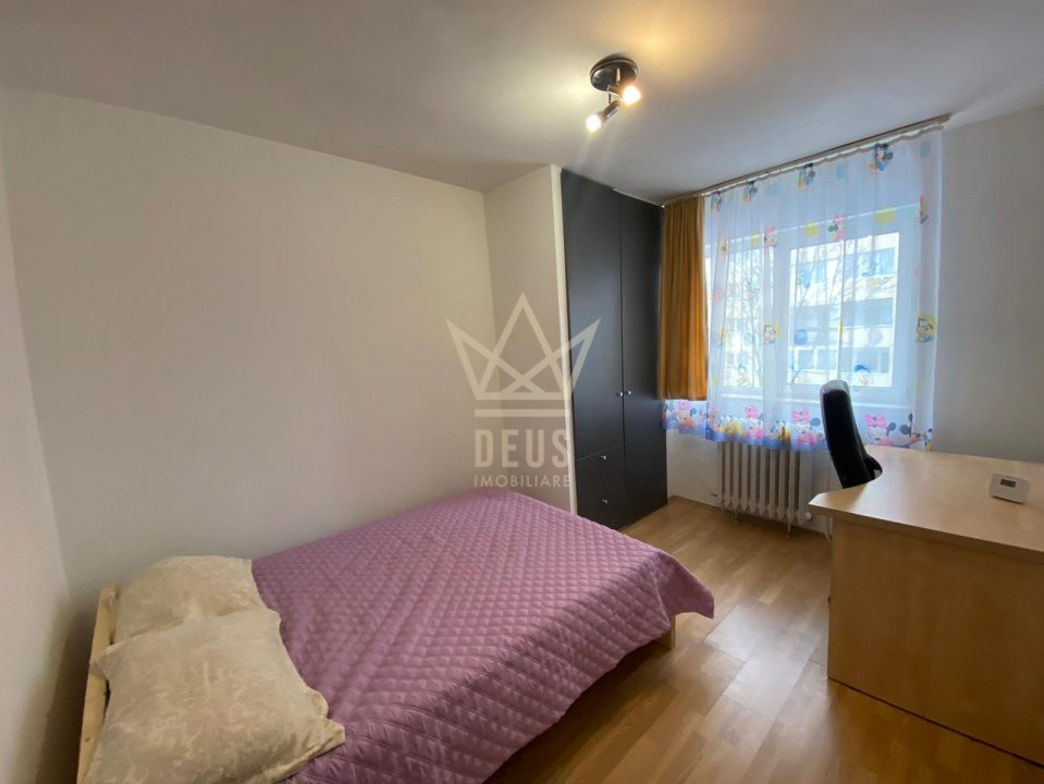 Apartament cu  3 camere, renovat!