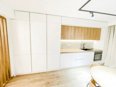 Apartament modern cu 2 camere de inchiriat in Dambul Rotund