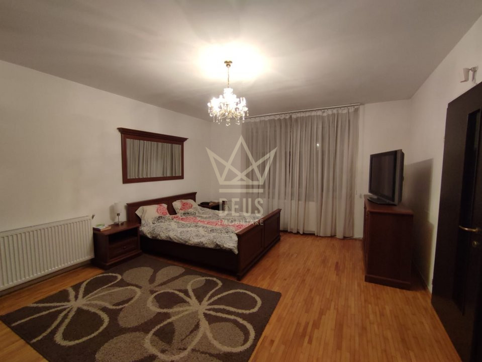 Apartament cu 3 camere in Andrei Muresanu spre inchiriere