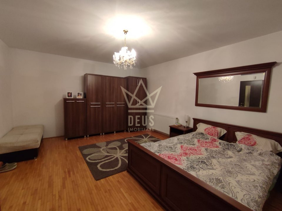 Apartament cu 3 camere in Andrei Muresanu spre inchiriere