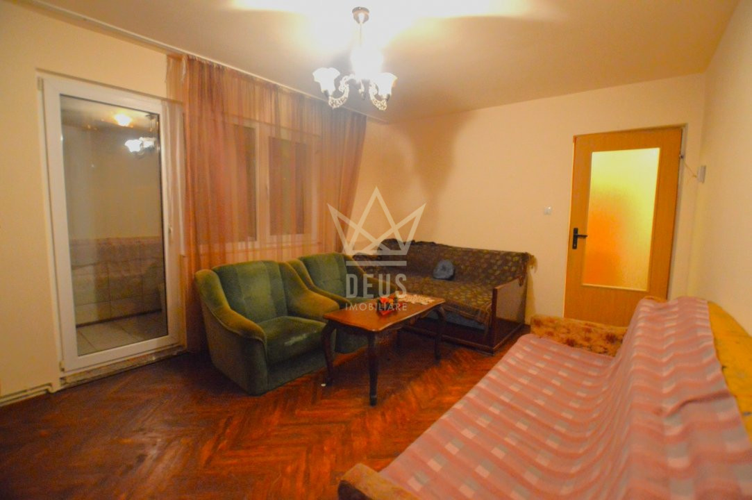 Apartament cu 3 camere de vanzare!