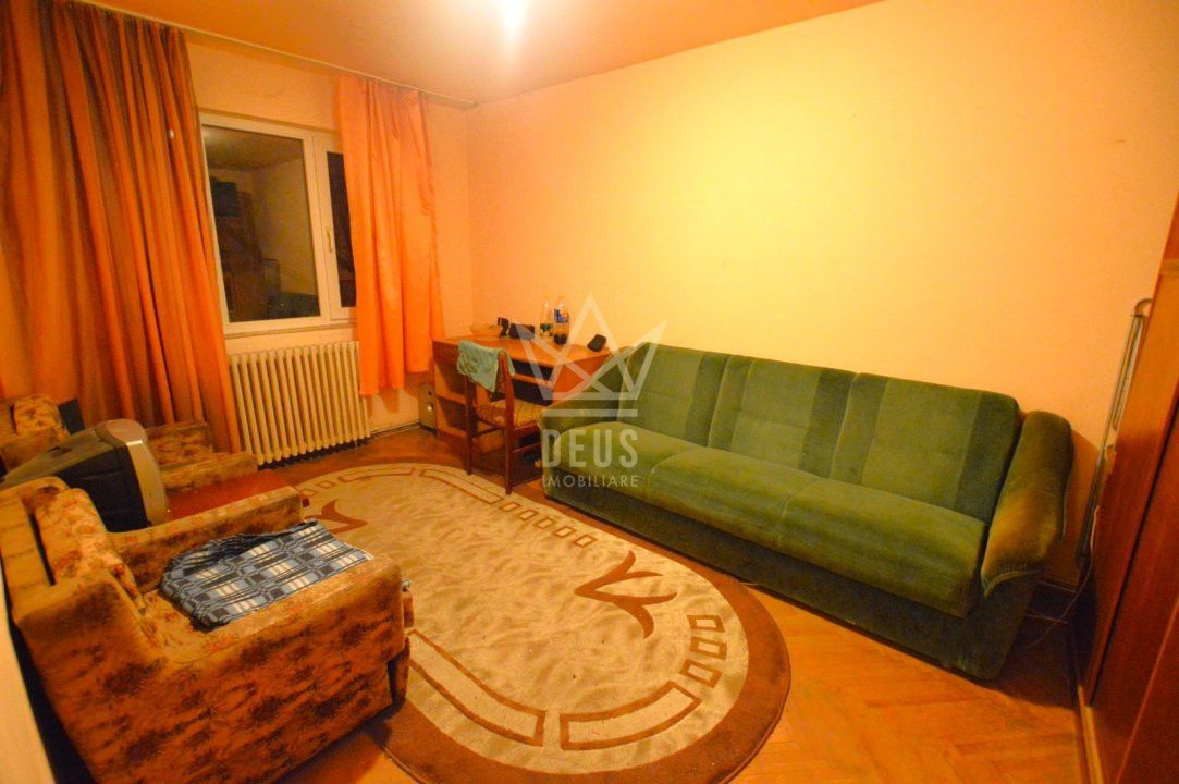 Apartament cu 3 camere de vanzare!