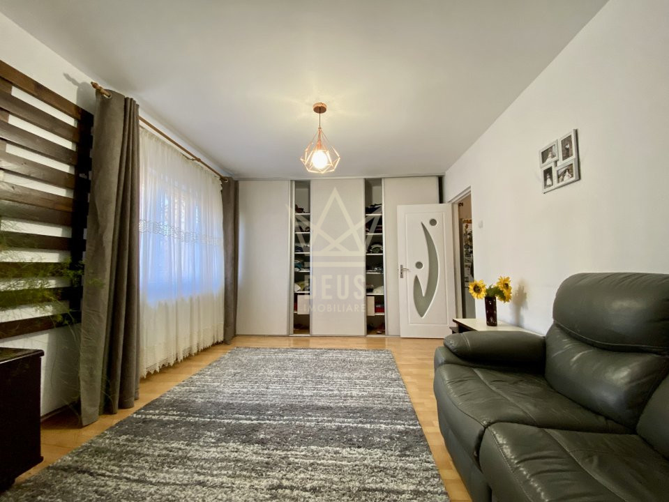 Apartament cu 2 camere spre vanzare - etaj intermediar - in Zorilor