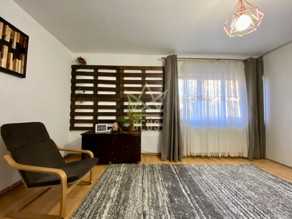 Apartament cu 2 camere spre vanzare - etaj intermediar - in Zorilor