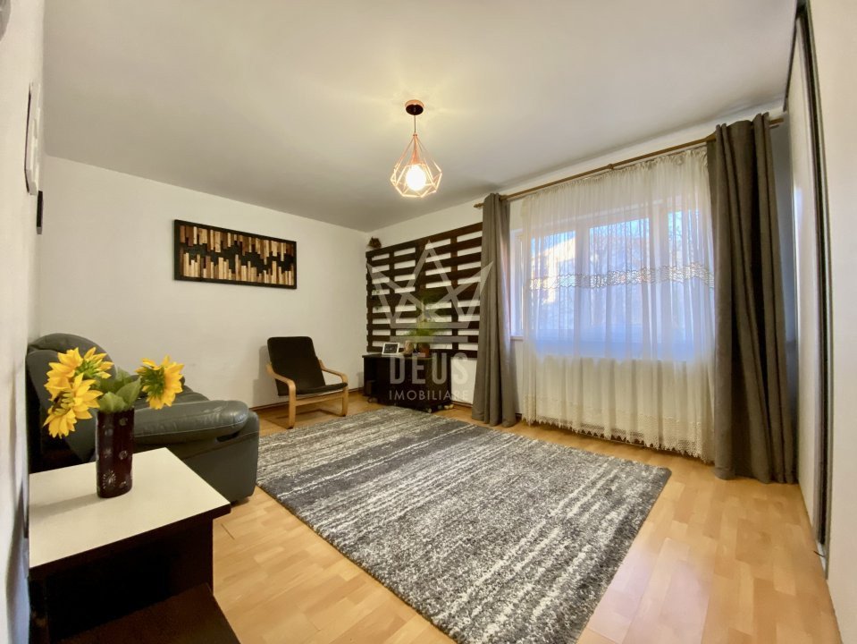 Apartament cu 2 camere spre vanzare - etaj intermediar - in Zorilor