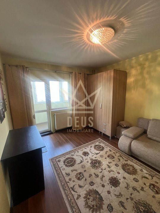 Apartament cu 3 dormitoare la 3 minute de FSEGA si Iuius Mall !