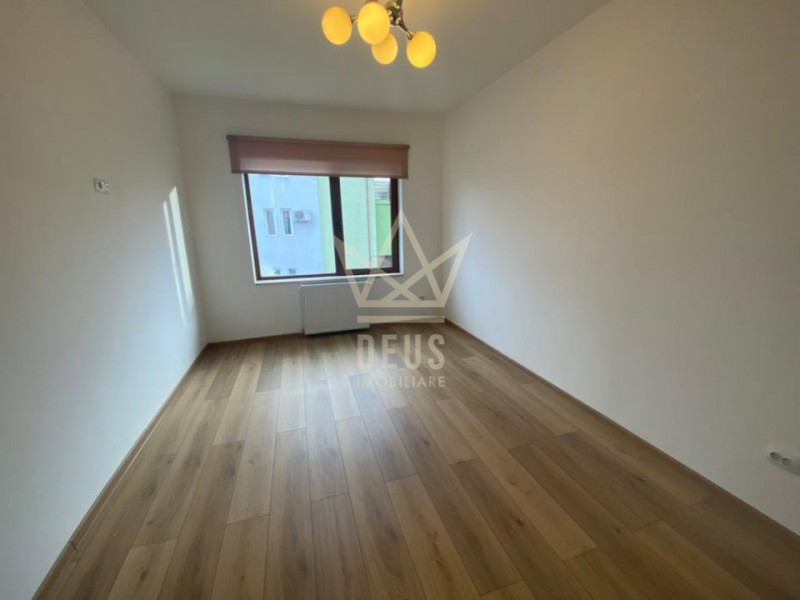 Apartament deosebit cu view catre oras de vanzare in zona Campului!