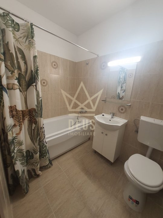 Apartament cu 2 camere decomandate si loc de parcare in Buna Ziua!