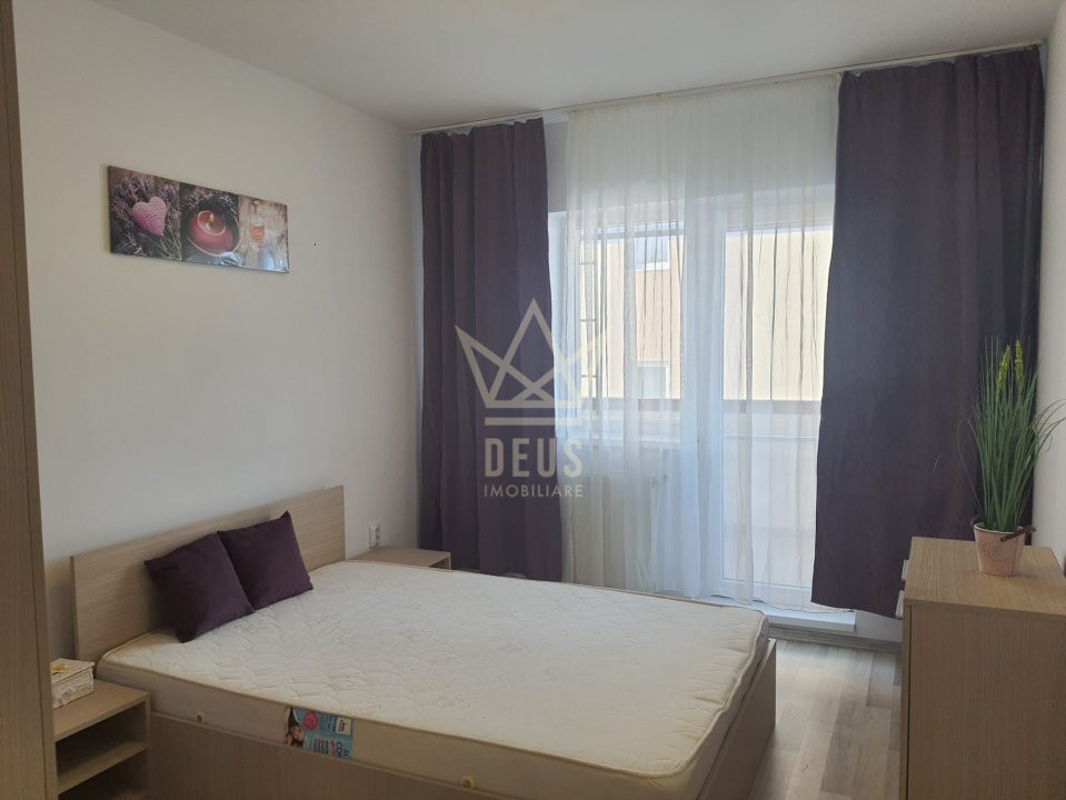 Apartament cu 2 camere decomandate si loc de parcare in Buna Ziua!