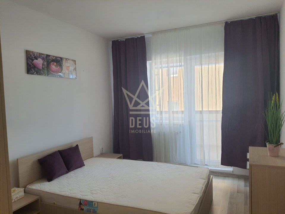 Apartament cu 2 camere decomandate si loc de parcare in Buna Ziua!