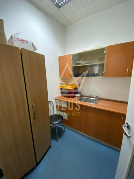 Spatiu de birouri spre inchiriere in Centru COMPLET RENOVAT