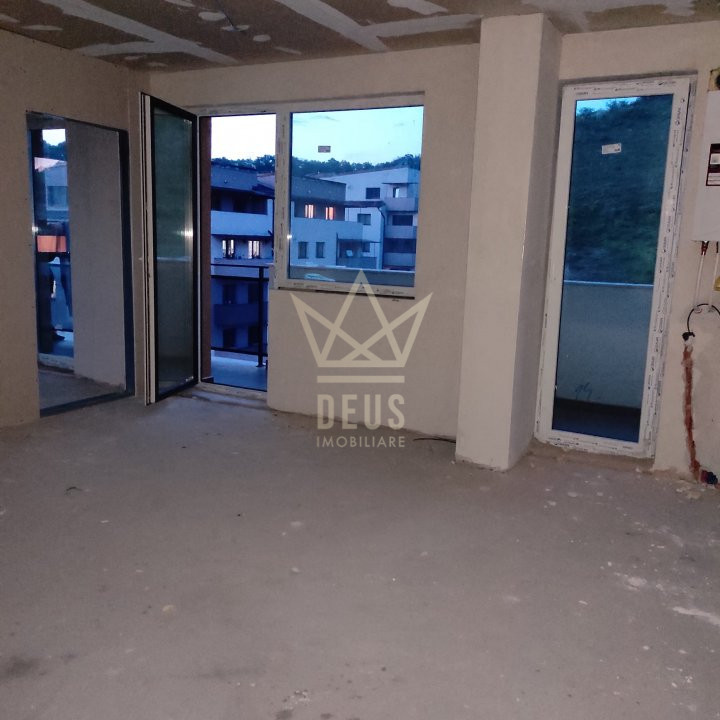 Apartament cu 3 camere, 2 dormitoare, privesliste panoramica Floresti