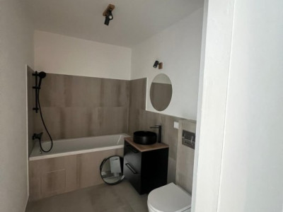 Apartament cu 2 camere intr-un bloc nou din Sopor !