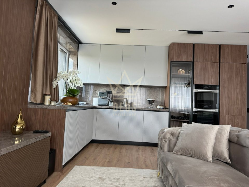 Apartament de lux cu 3 camere, langa Mall!