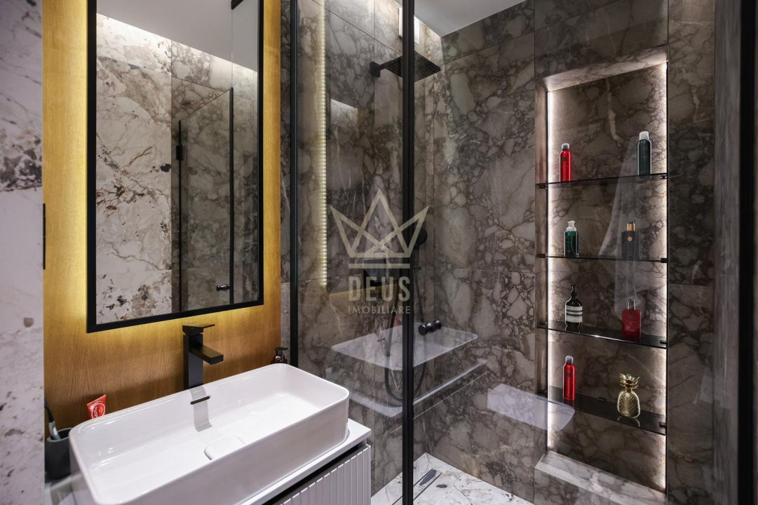 Apartament de lux cu 3 camere, langa Mall!