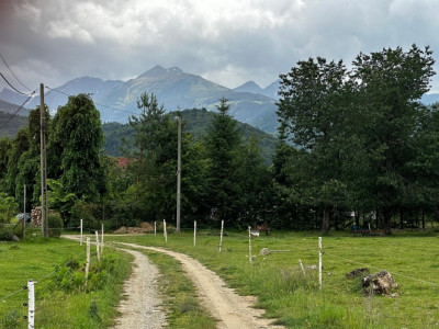 Teren intabulat,  in zona superba, cu uilitiatile la parcela!