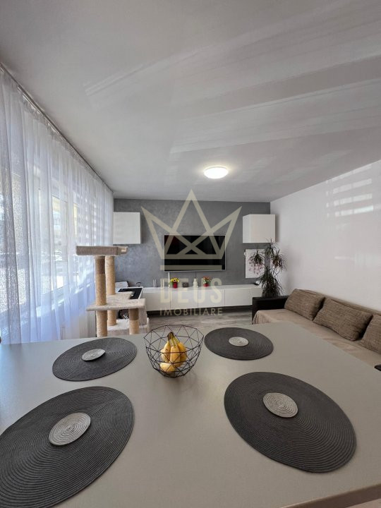 Apartament modern cu GRADINA si parcare in Floresti!