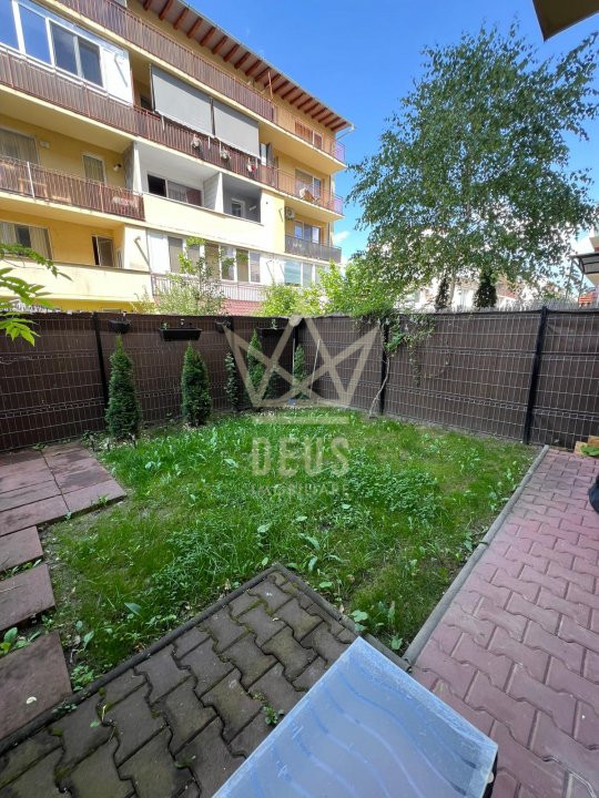 Apartament modern cu GRADINA si parcare in Floresti!