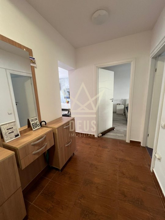 Apartament modern cu GRADINA si parcare in Floresti!
