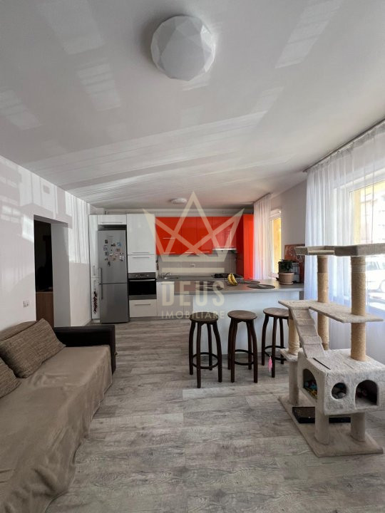 Apartament modern cu GRADINA si parcare in Floresti!