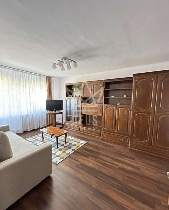 Apartament cu 4 camere in zona Marasti