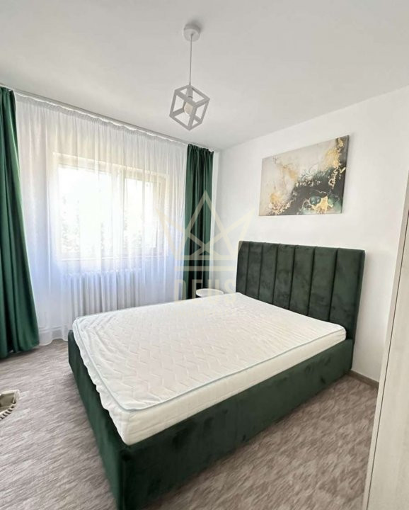 Apartament cu 4 camere in zona Marasti