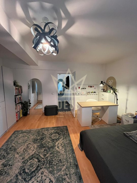 Apartament cu o camera, etaj intermediar, zona FSEGA Iullius mall