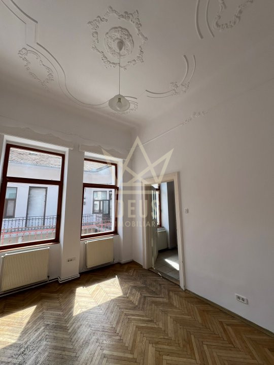 Oportunitate de investitie - apartament spatios aproape de centru!
