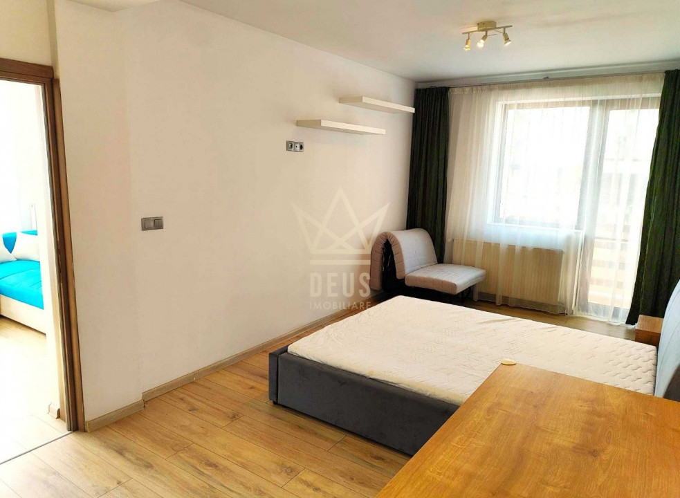 Apartament cu 3 camere pe 2 nivele!