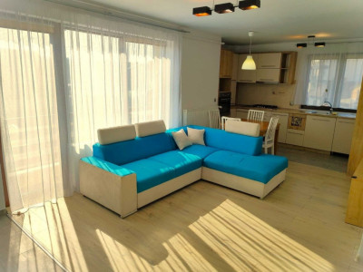 Apartament cu 3 camere pe 2 nivele!