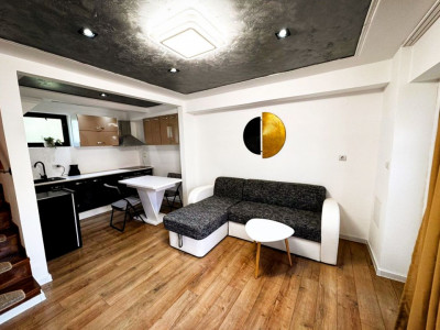 Casa individuala de vanzare!
