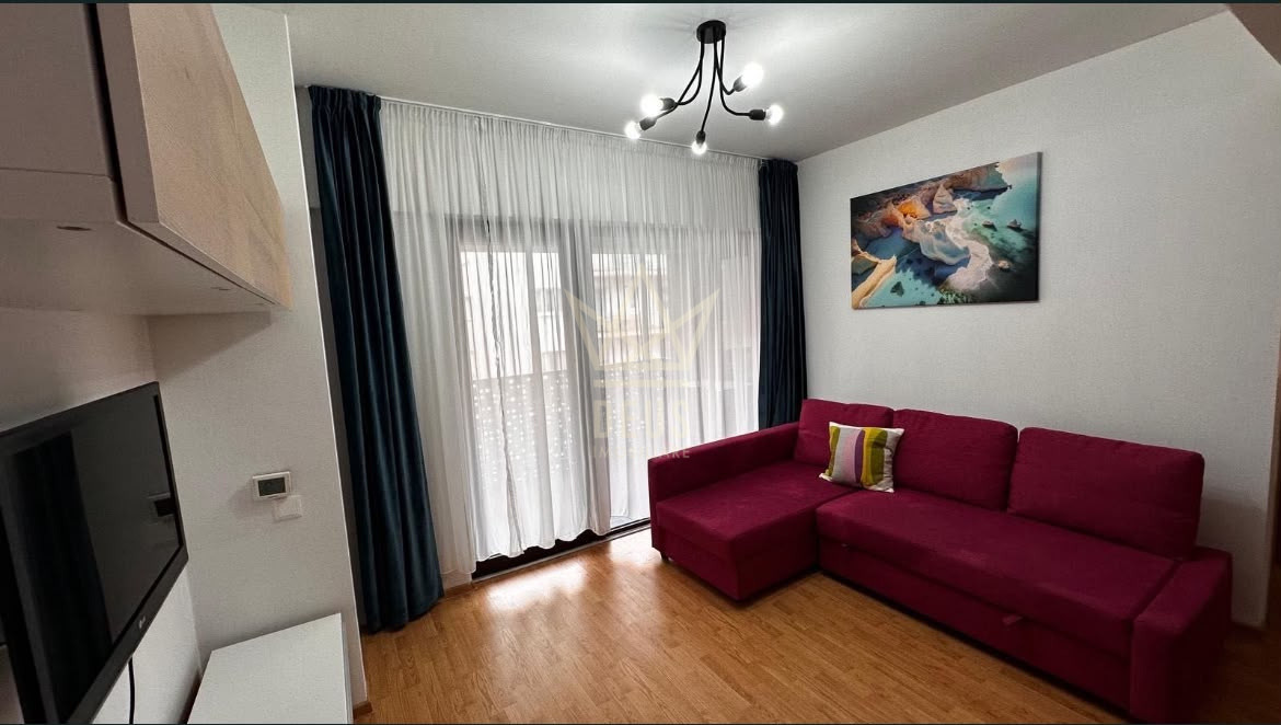 Apartament semidecomandat cu 2 camere!
