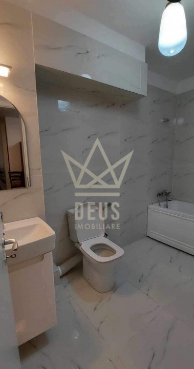 Apartament modern cu parcare in Buna Ziua !