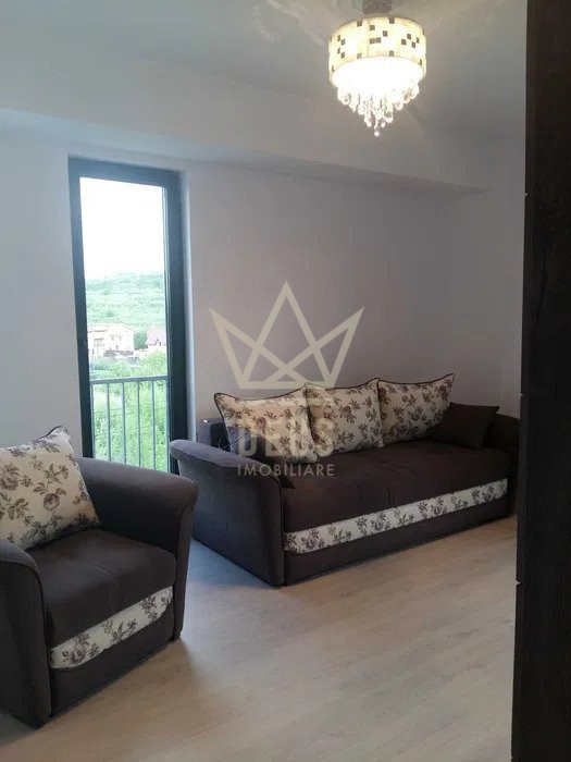 Apartament decomandat cu 2 camere!