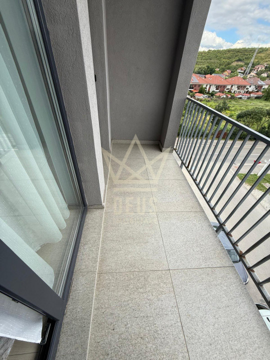 Apartament decomandat cu 2 camere!