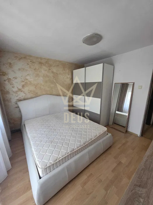 Apartament cu 2 camere în zona Zorilor