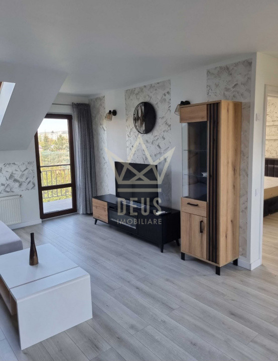 Apartament spatios cu 2 camere!