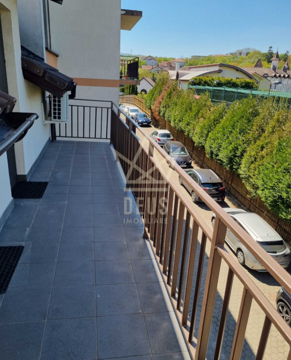 Apartament spatios cu 2 camere!
