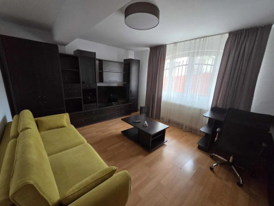 Apartament cu 2 camere+parcare Str. Andrei Muresanu 