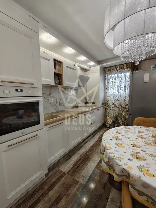 Apartament 3 camere cu loc de parcare subterna langa VIVO DE VANZARE