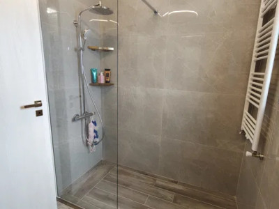 Apartament 3 camere cu loc de parcare subterna langa VIVO DE VANZARE
