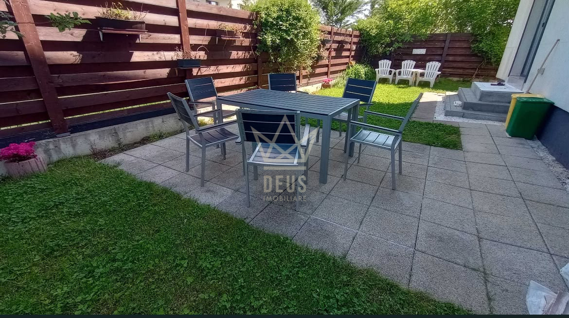 Apartament mobilat cu 3 dormitoare