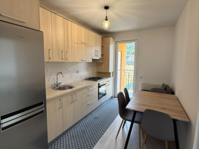 Apartament 2 camere decomandate la cheie!
